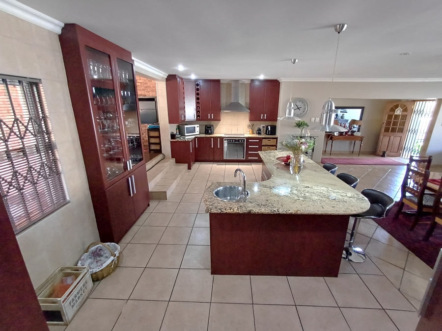 4 Bedroom Property for Sale in Vanes Estate Eastern Cape